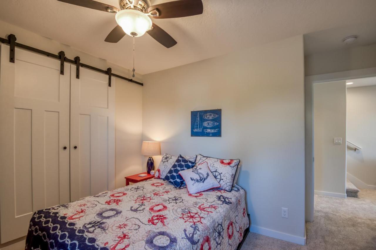 Oceanview Townhome - Pet Friendly - Sleeps 6 - King Depoe Bay Exteriér fotografie